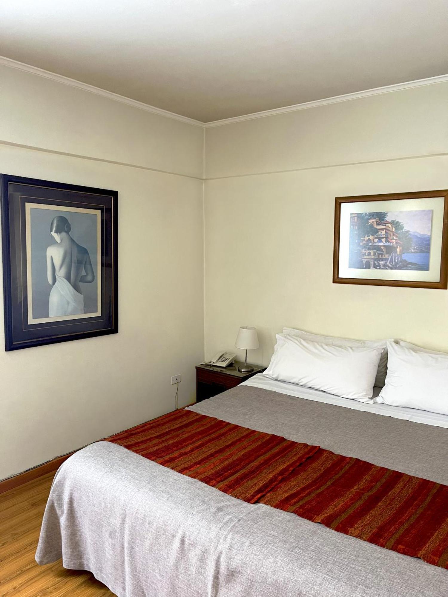Hotel Dacarlo Santiago Ngoại thất bức ảnh