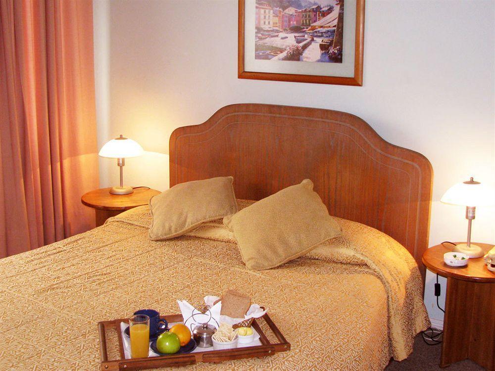 Hotel Dacarlo Santiago Ngoại thất bức ảnh