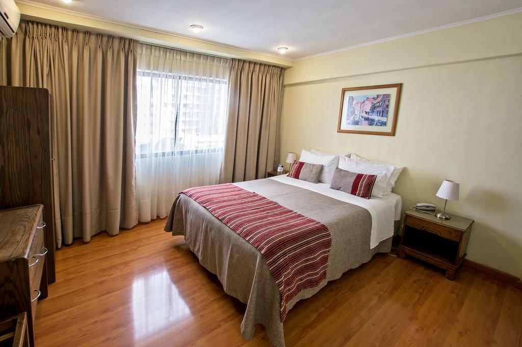 Hotel Dacarlo Santiago Phòng bức ảnh