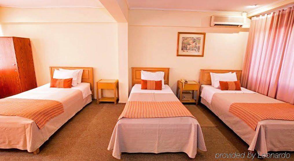 Hotel Dacarlo Santiago Ngoại thất bức ảnh